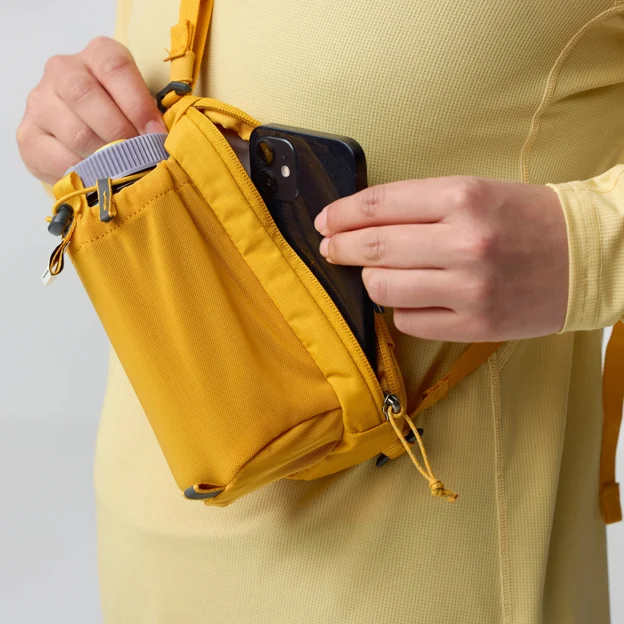 Fjällräven Abisko Bottle Pocket Unisex Backpack & bag accessories Model Angle H 89638