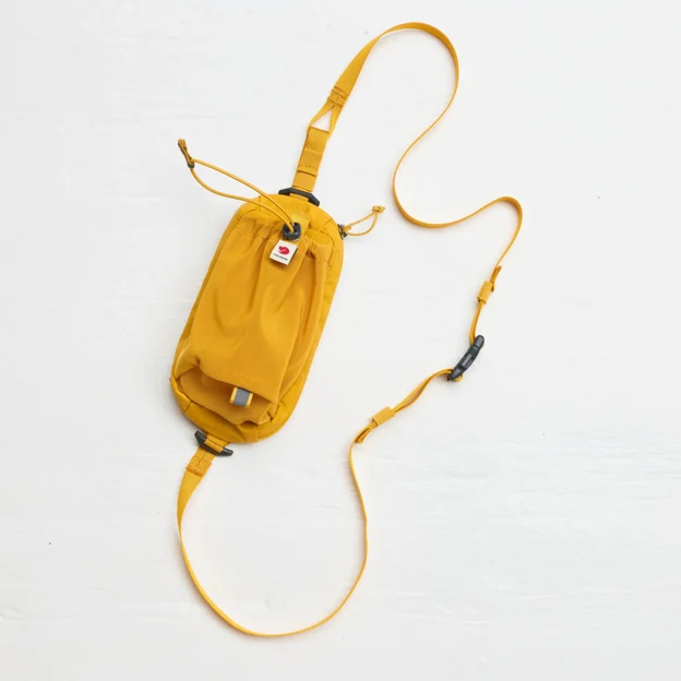 Fjällräven Abisko Bottle Pocket Unisex Backpack & bag accessories Model Angle I 89633