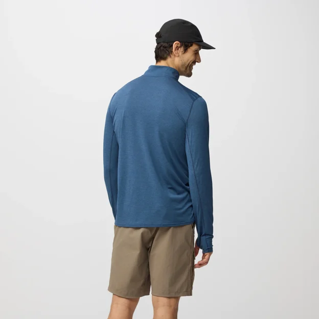 Fjällräven Abisko Day Hike Half Zip M Men’s T-shirts & tank tops Model Model back 99905