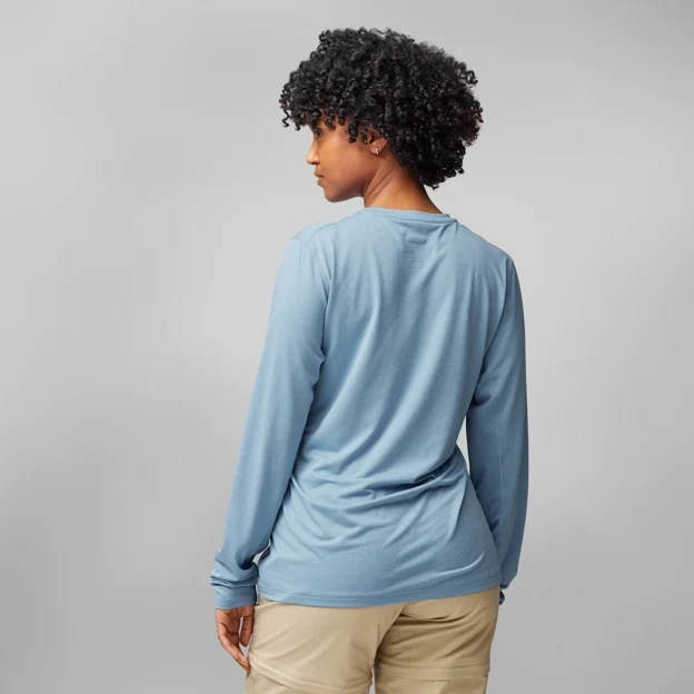 Fjällräven Abisko Day Hike LS W Women’s Base layer tops Model Model back 82047