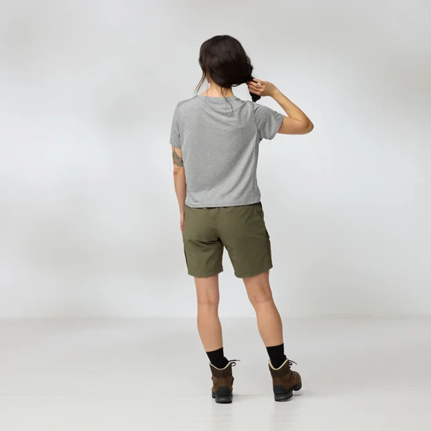 Fjällräven Abisko Day Hike Short SS W Women’s T-shirts & tank tops Model Angle F 92807
