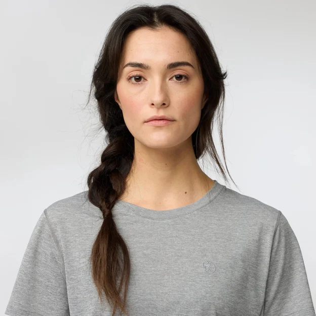 Fjällräven Abisko Day Hike Short SS W Women’s T-shirts & tank tops Model Angle G 92808