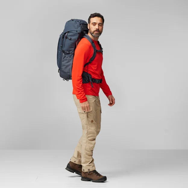 Fjällräven Abisko Friluft 45 S/M Unisex Trekking backpacks Model Model front 77146
