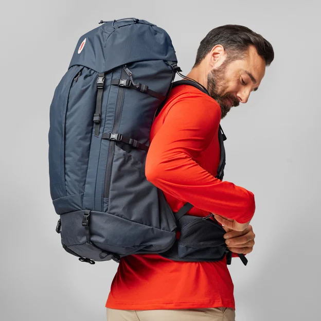 Fjällräven Abisko Friluft 45 S/M Unisex Trekking backpacks Model Model back 77150