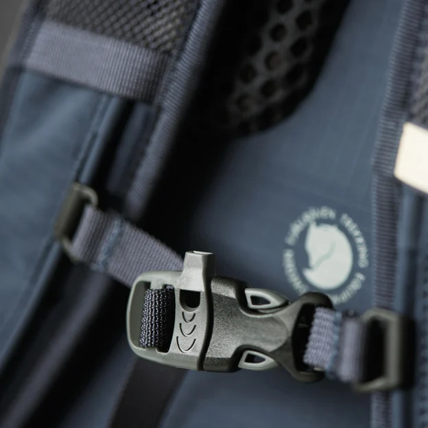 Fjällräven Abisko Hike 35 S/M Unisex Trekking backpacks Detail Angle F 66579