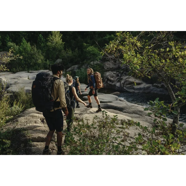 Fjällräven Men’s Shorts & skirts Mood 68211