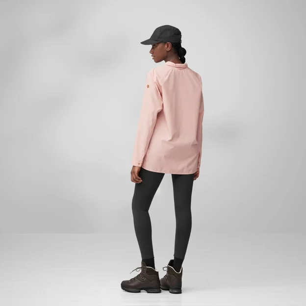 Fjällräven Abisko Hike Shirt W Women’s Shirts Model Model back 82057