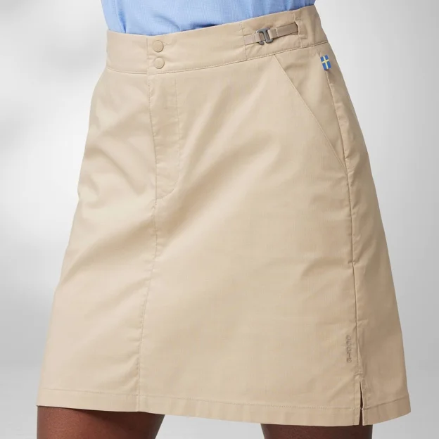 Fjällräven Abisko Hike Skort W Women’s Shorts & skirts Model Angle F 82066