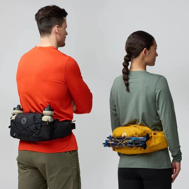 Fjällräven Abisko Hip Pack 6 Unisex Wallets & small bags Model Angle I 90172