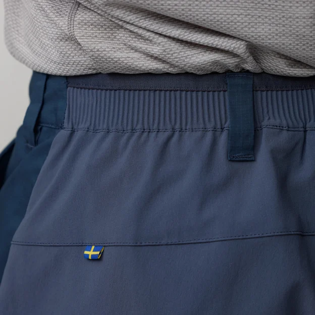 Fjällräven Abisko Hybrid Trail Shorts M Men’s Shorts & skirts Model Angle H 90216