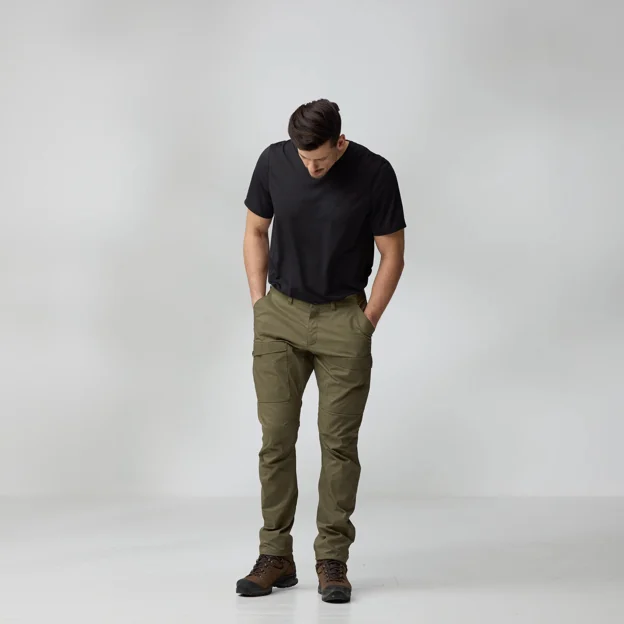 Fjällräven Abisko Hybrid Trail Trs M Men’s Trekking trousers Model Angle K 89976
