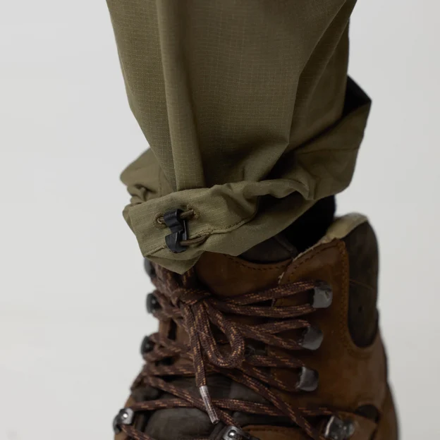 Fjällräven Abisko Hybrid Trail Trs M Men’s Trekking trousers Model Angle O 89906