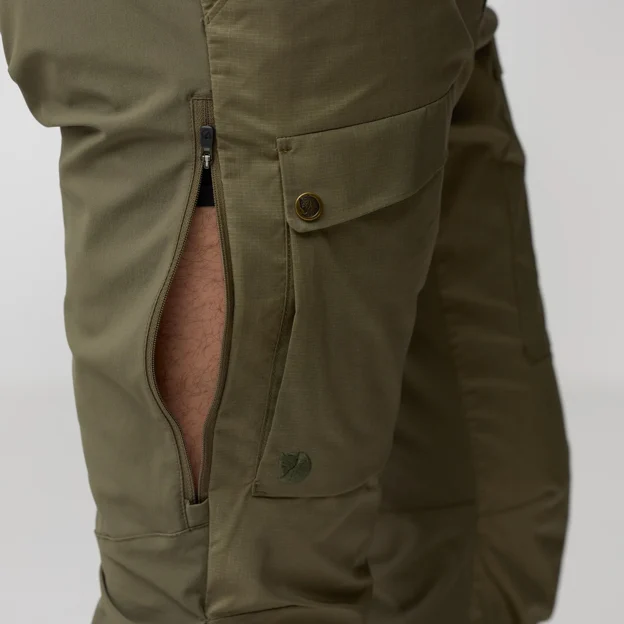 Fjällräven Abisko Hybrid Trail Trs M Men’s Trekking trousers Model Angle G 89942