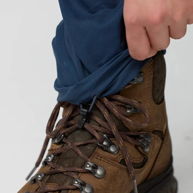 Fjällräven Abisko Hybrid Trail Trs W Women’s Trekking trousers Model Angle N 89900
