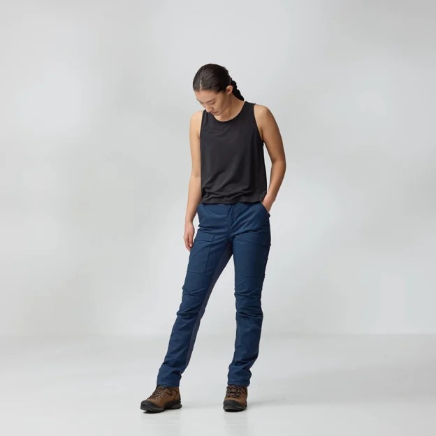 Fjällräven Abisko Hybrid Trail Trs W Women’s Trekking trousers Model Model front 89903