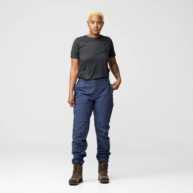 Fjällräven Abisko Hybrid Trail Trs Zip-off W Women’s Trekking trousers Model Model front 99931