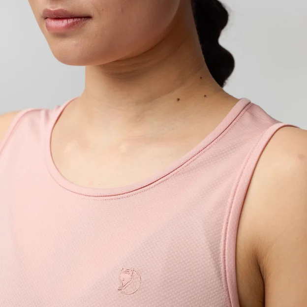 Fjällräven Abisko Lite Tank W Women’s T-shirts & tank tops Model Angle G 90217
