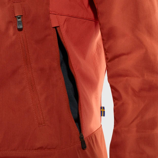 Fjällräven Abisko Lite Trekking Jacket W Women’s Trekking jackets Detail Angle G 43609