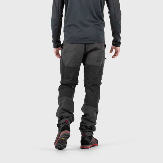Fjällräven Abisko Lite Trekking Zip-off M Reg Men’s Shorts & skirts Model Model side 44495