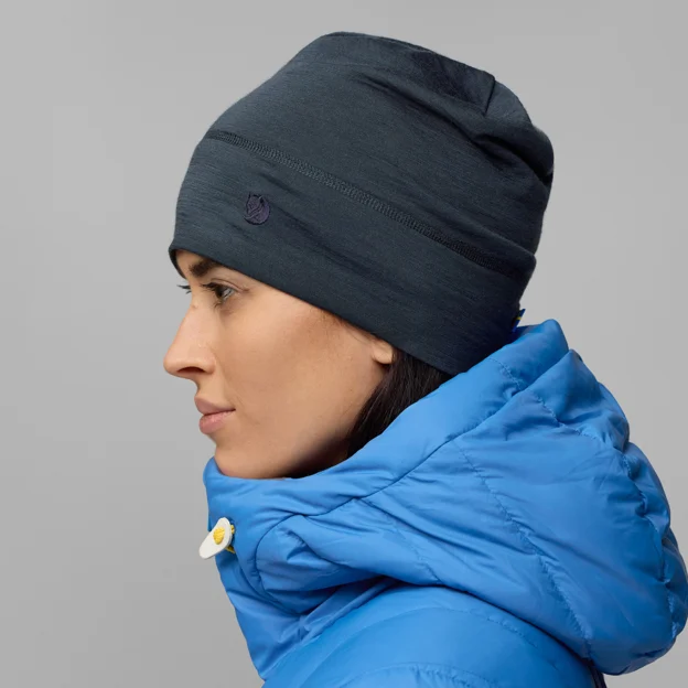 Fjällräven Abisko Lite Wool Beanie Unisex Caps, hats & beanies Model Model side 82311