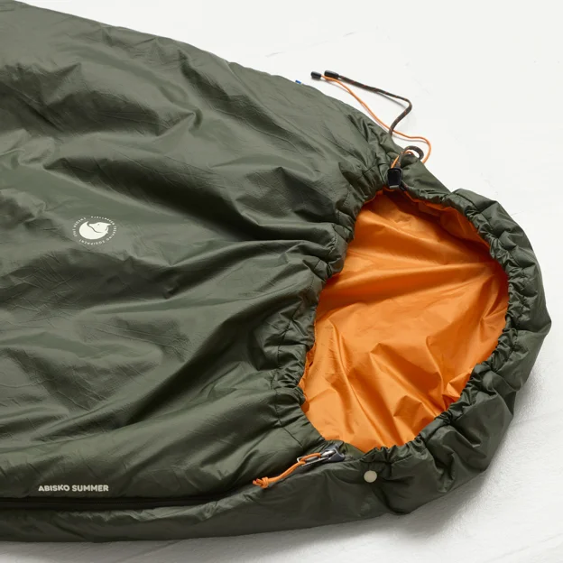Fjällräven Abisko Summer Unisex Sleeping bags Model Angle I 88739