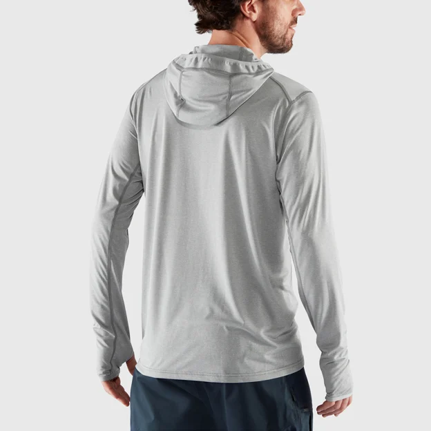 Fjällräven Abisko Sun-hoodie M Men’s Base layer tops Model Model back 26526