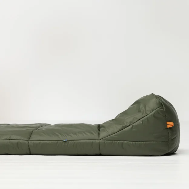 Fjällräven Abisko Three Seasons Regular Unisex Sleeping bags Model Angle Q 88199