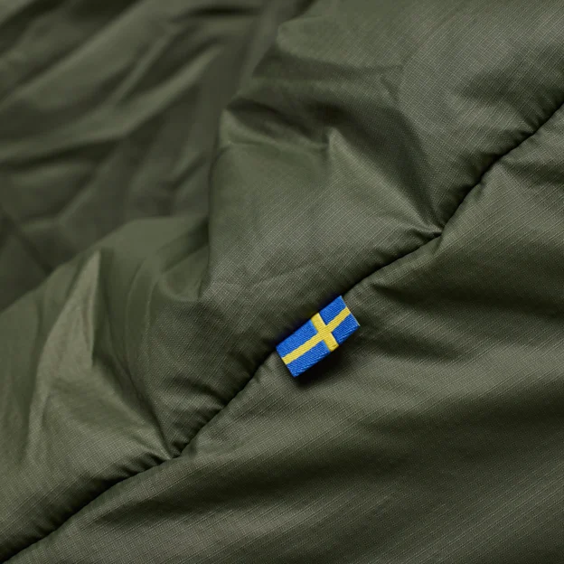 Fjällräven Abisko Three Seasons Regular Unisex Sleeping bags Model Angle R 88200