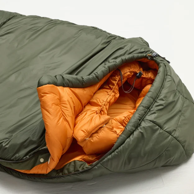 Fjällräven Abisko Three Seasons Regular Unisex Sleeping bags Model Angle G 88189