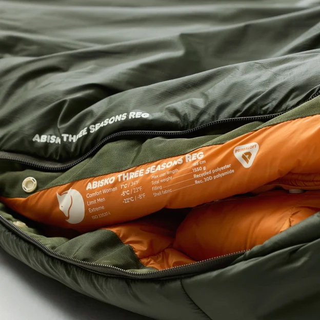 Fjällräven Abisko Three Seasons Regular Unisex Sleeping bags Model Angle J 88192