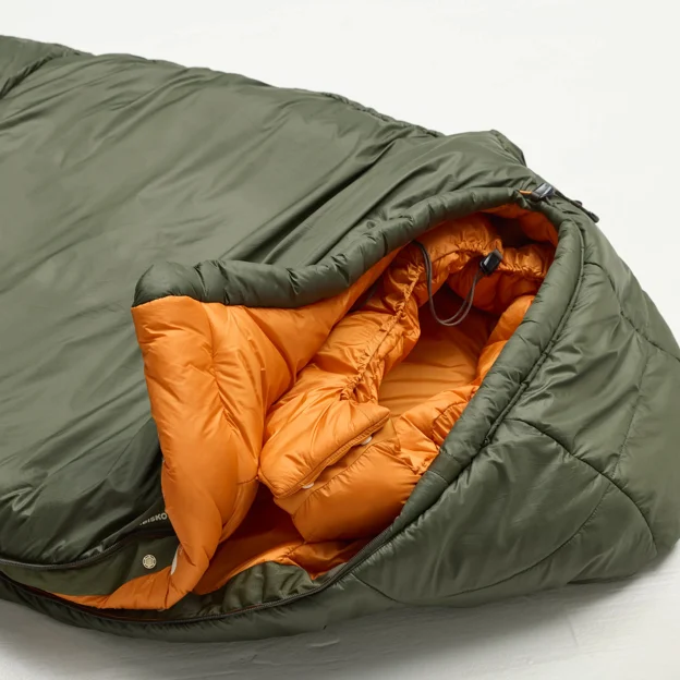Fjällräven Abisko Three Seasons XL Unisex Sleeping bags Model Angle F 101258