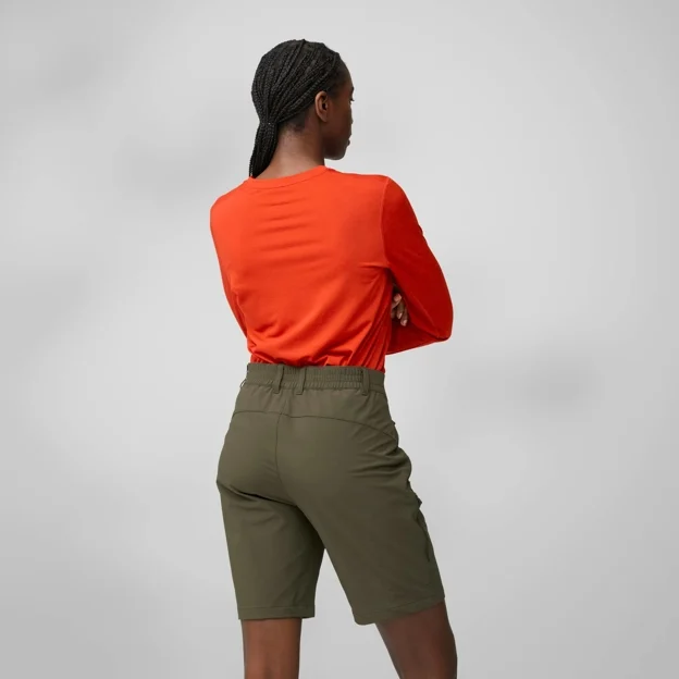 Fjällräven Abisko Trail Stretch Shorts W Women’s Shorts & skirts Model Model back 82098