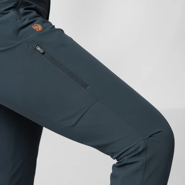 Fjällräven Abisko Trail Stretch Trousers W Women’s Trekking trousers Detail Angle H 66636