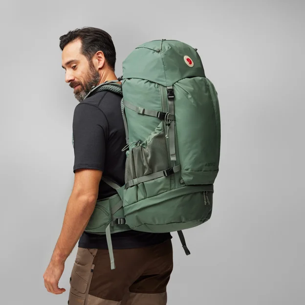 Fjällräven Abisko Trek 48 M/L Unisex Trekking backpacks Model Model side 82798