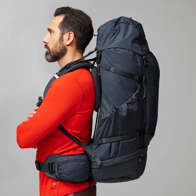 Fjällräven Abisko Trek 65 S/M Unisex Trekking backpacks Model Model side 82776