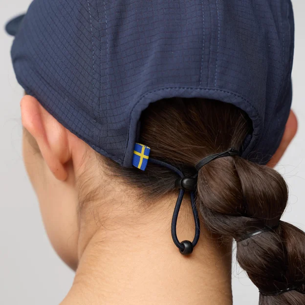 Fjällräven Abisko Trekking Cap Unisex Caps, hats & beanies Model Angle F 90183