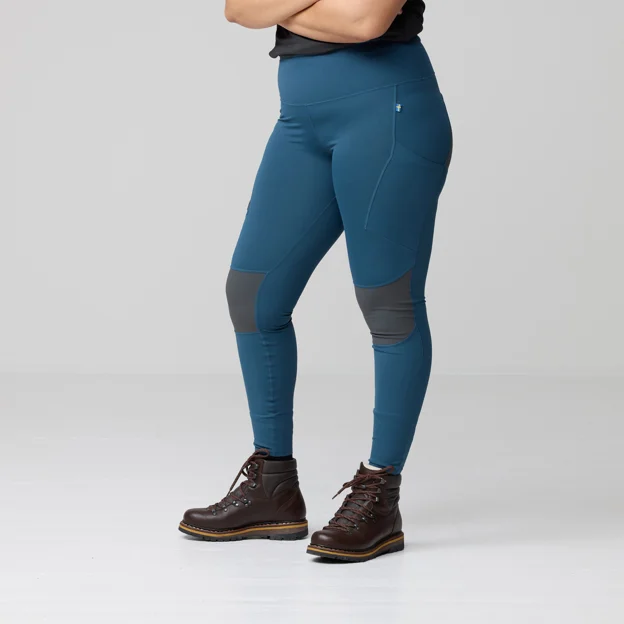 Fjällräven Abisko Trekking Tights Pro W Women’s Trekking tights Model Model side 93383