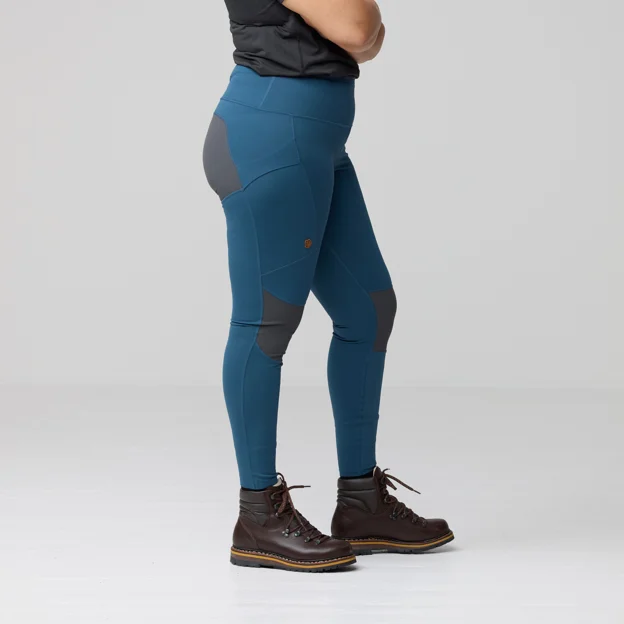 Fjällräven Abisko Trekking Tights Pro W Women’s Trekking tights Model Angle I 93382