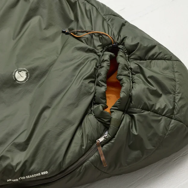 Fjällräven Abisko Two Seasons Regular Unisex Sleeping bags Model Angle I 88236