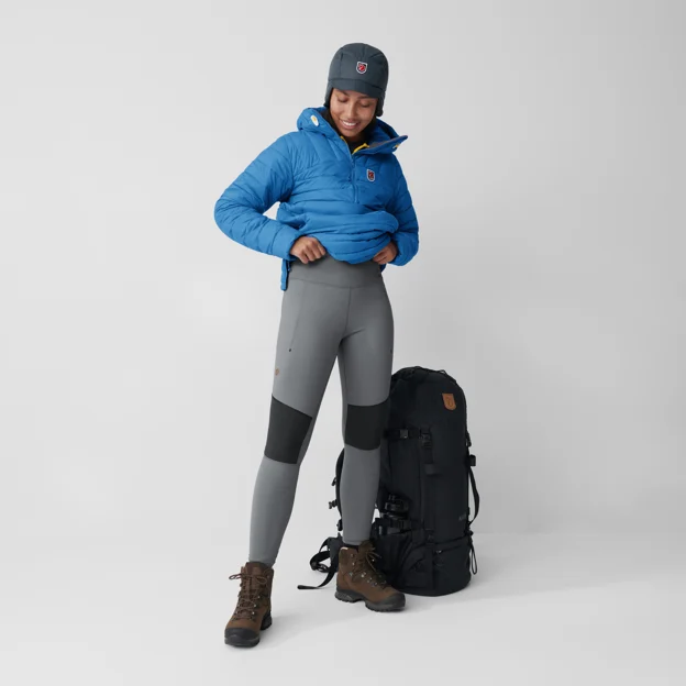 Fjällräven Abisko Värm Trekking Tights W Women’s Trekking tights Model Angle N 86344