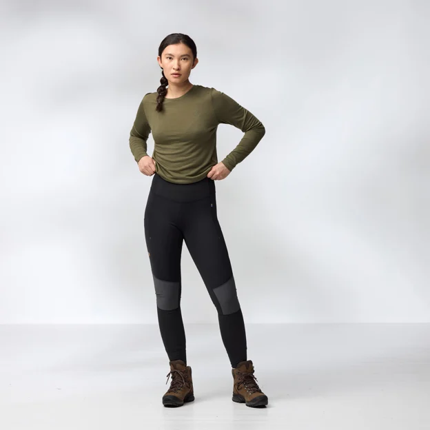 Fjällräven Abisko Värm Trekking Tights W Women’s Trekking tights Model Angle F 86109