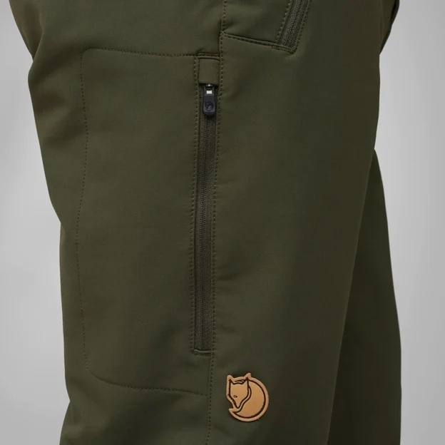 Fjällräven Abisko Winter Stretch Trousers M Men’s Insulated trousers Model Angle G 85332
