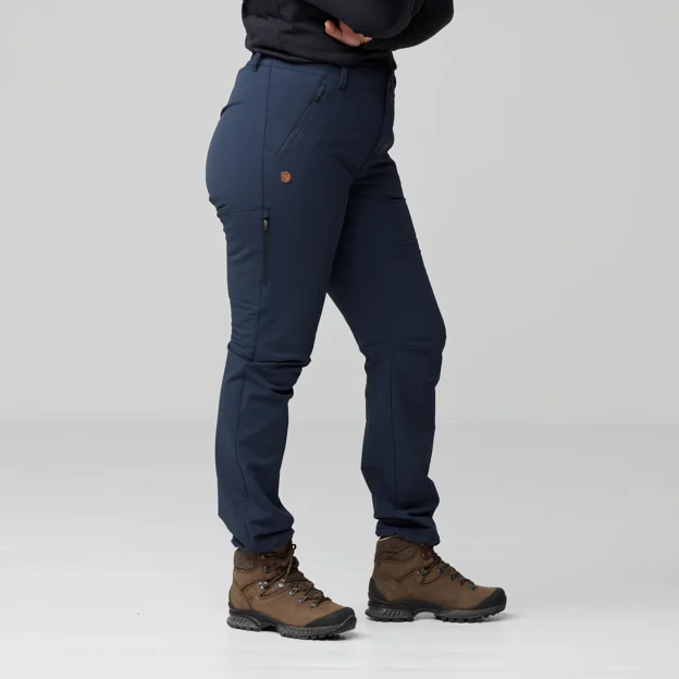Fjällräven Abisko Winter Stretch Trousers W Women’s Insulated trousers Model Model side 93338