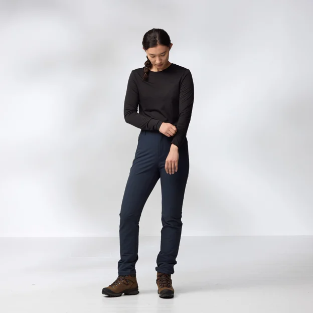 Fjällräven Abisko Wool LS W Women’s Base layer tops Model Model side 86124