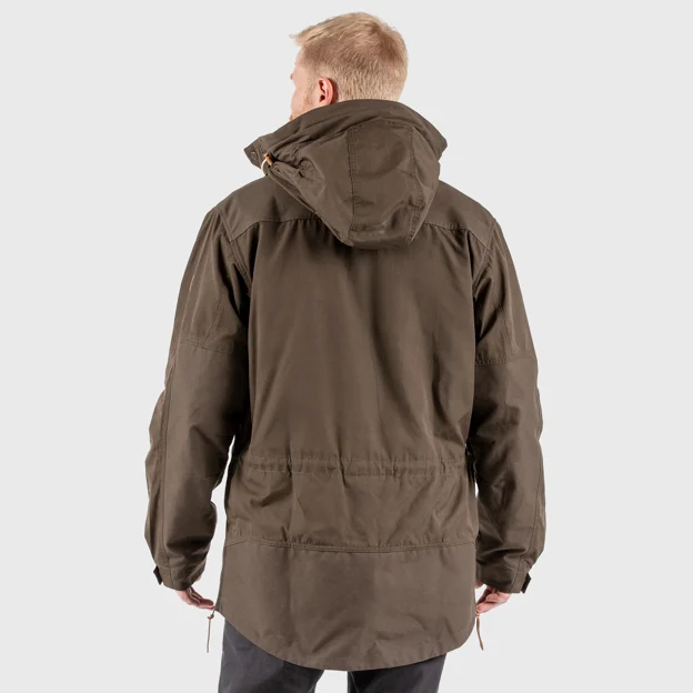 Fjällräven Anorak No. 8 M Men’s Anoraks Model Angle F 44528
