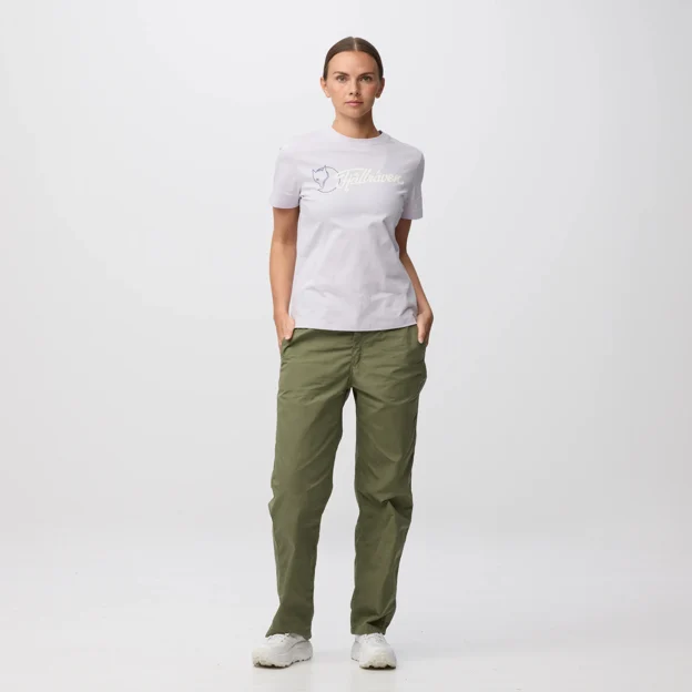 Fjällräven Archive Logo T-shirt W Women’s T-shirts & tank tops Model Model front 100001