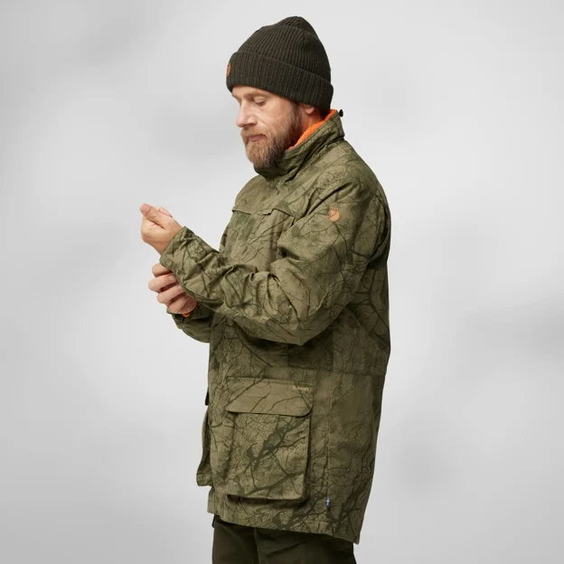 Fjällräven Barents 3 in 1 Hydratic Jacket M Men’s Hunting jackets Model Model side 85339