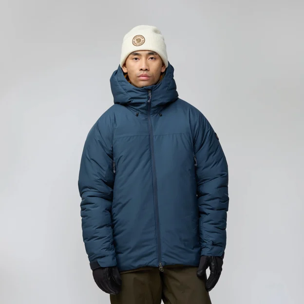 Fjällräven Bergtagen 130 Insulation Jkt M Men’s Mountaineering jackets Model Model front 94349