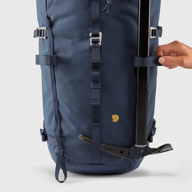 Fjällräven Bergtagen 38 M-L Unisex Mountaineering backpacks Detail Angle J 48856