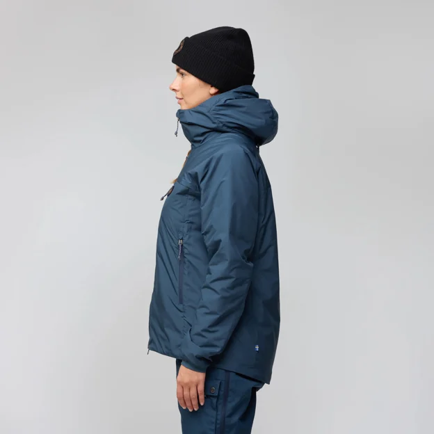 Fjällräven Bergtagen 60 Insulation Jkt W Women’s Mountaineering jackets Model Model side 94206